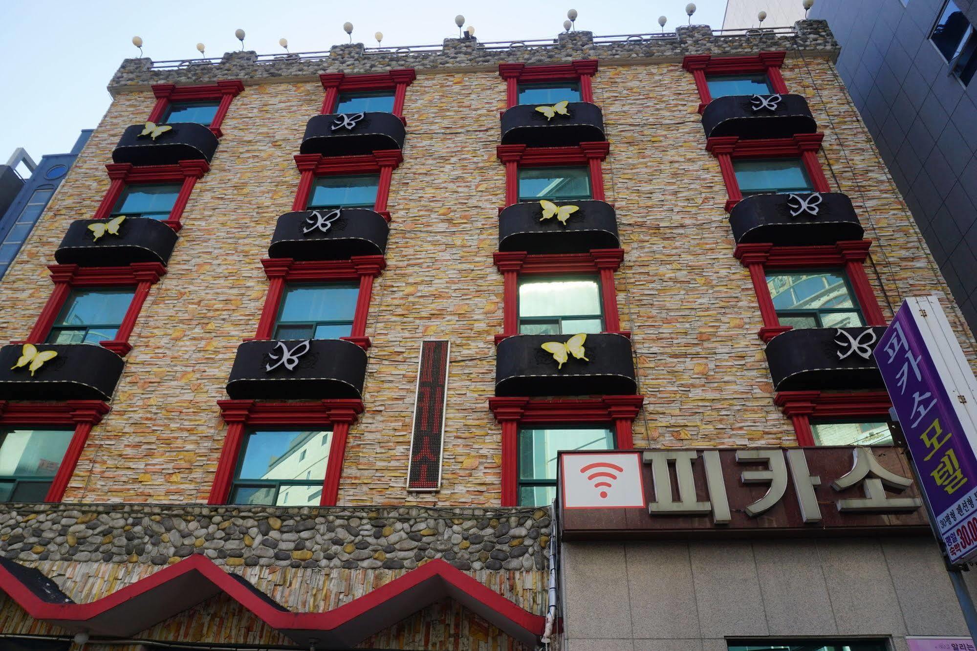 Picasso Motel Haeundae Busan Exterior foto
